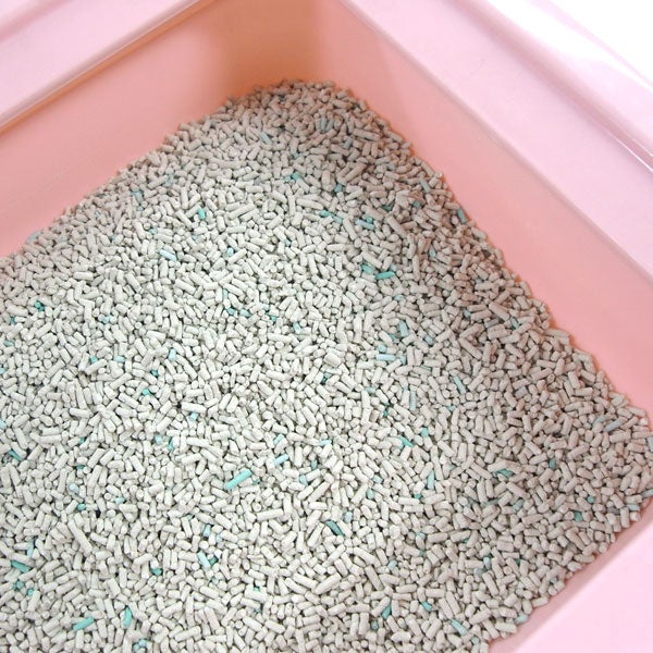 ライオン　7歳からの ニオイをとる砂　鉱物タイプ　5L